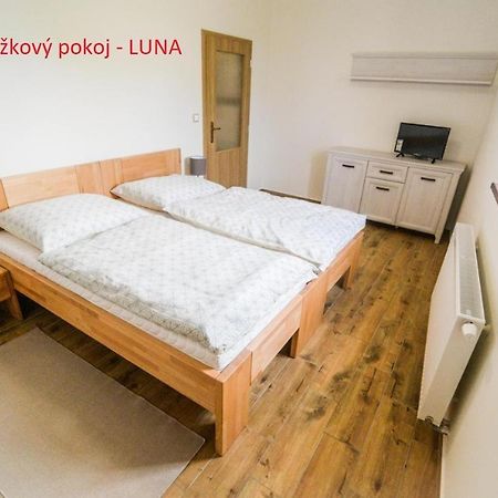 Pension Pod Hvezdami Bozejov Dış mekan fotoğraf